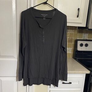 American Eagle Black Ribbed Henley Top